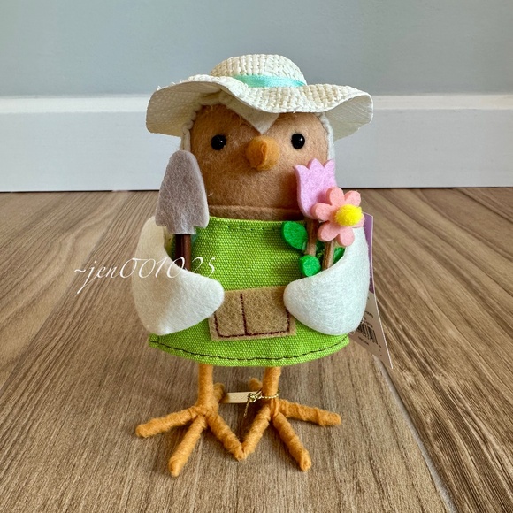 Target Featherly Friends 'Deckle' the Gardener Fabric Bird - Picture 3 of 10